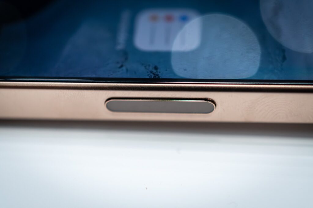 Apple may release a ‘mostly glass, curved iPhone’ in 2027 1 img 2602 1